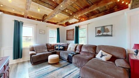 1011 North River Road Auburn ME 04210