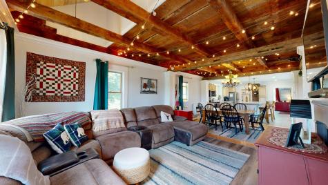 1011 North River Road Auburn ME 04210