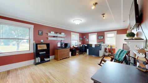 1011 North River Road Auburn ME 04210