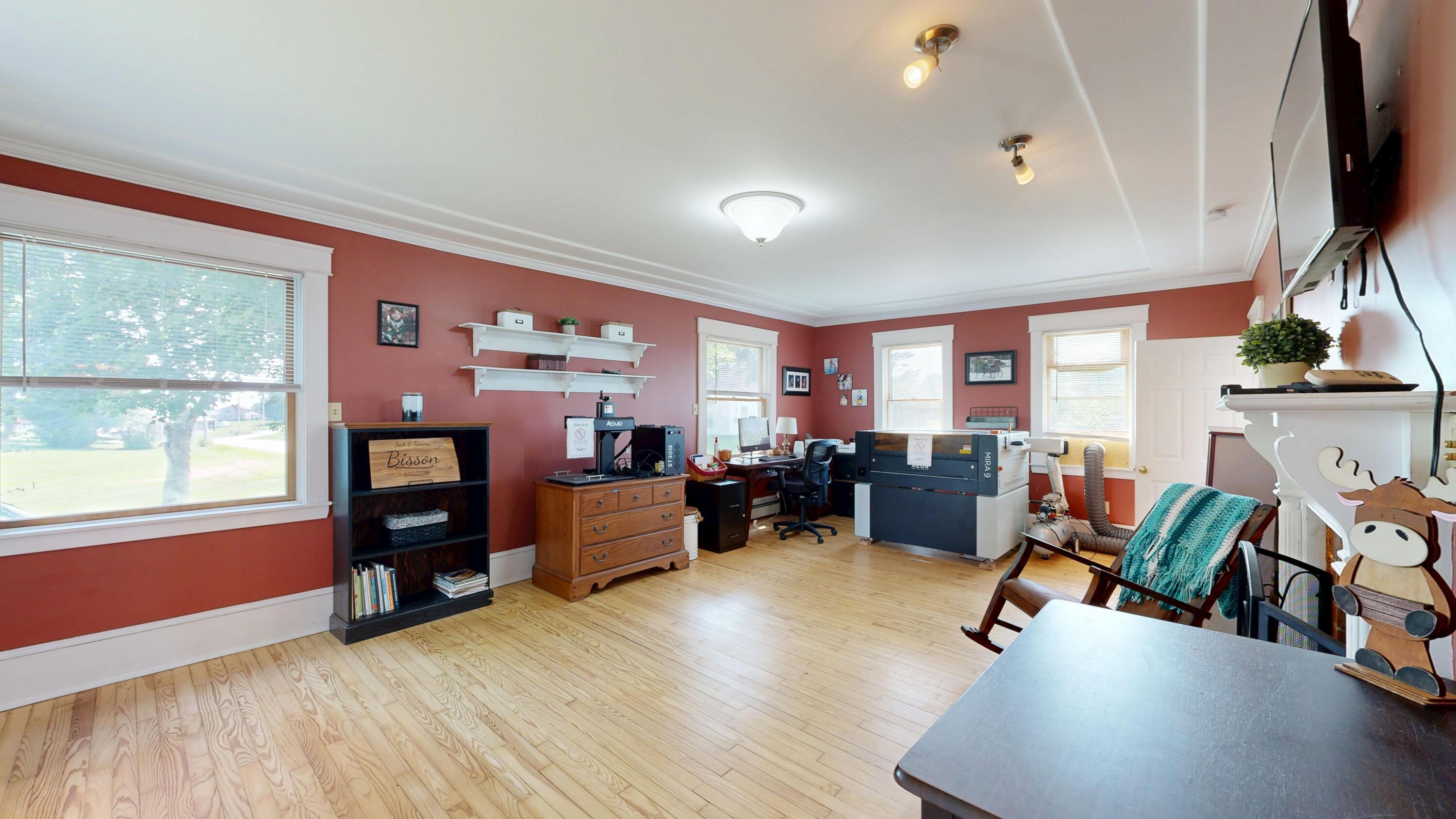 1011 North River Road Auburn ME 04210