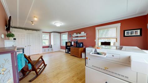 1011 North River Road Auburn ME 04210