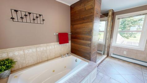 1011 North River Road Auburn ME 04210