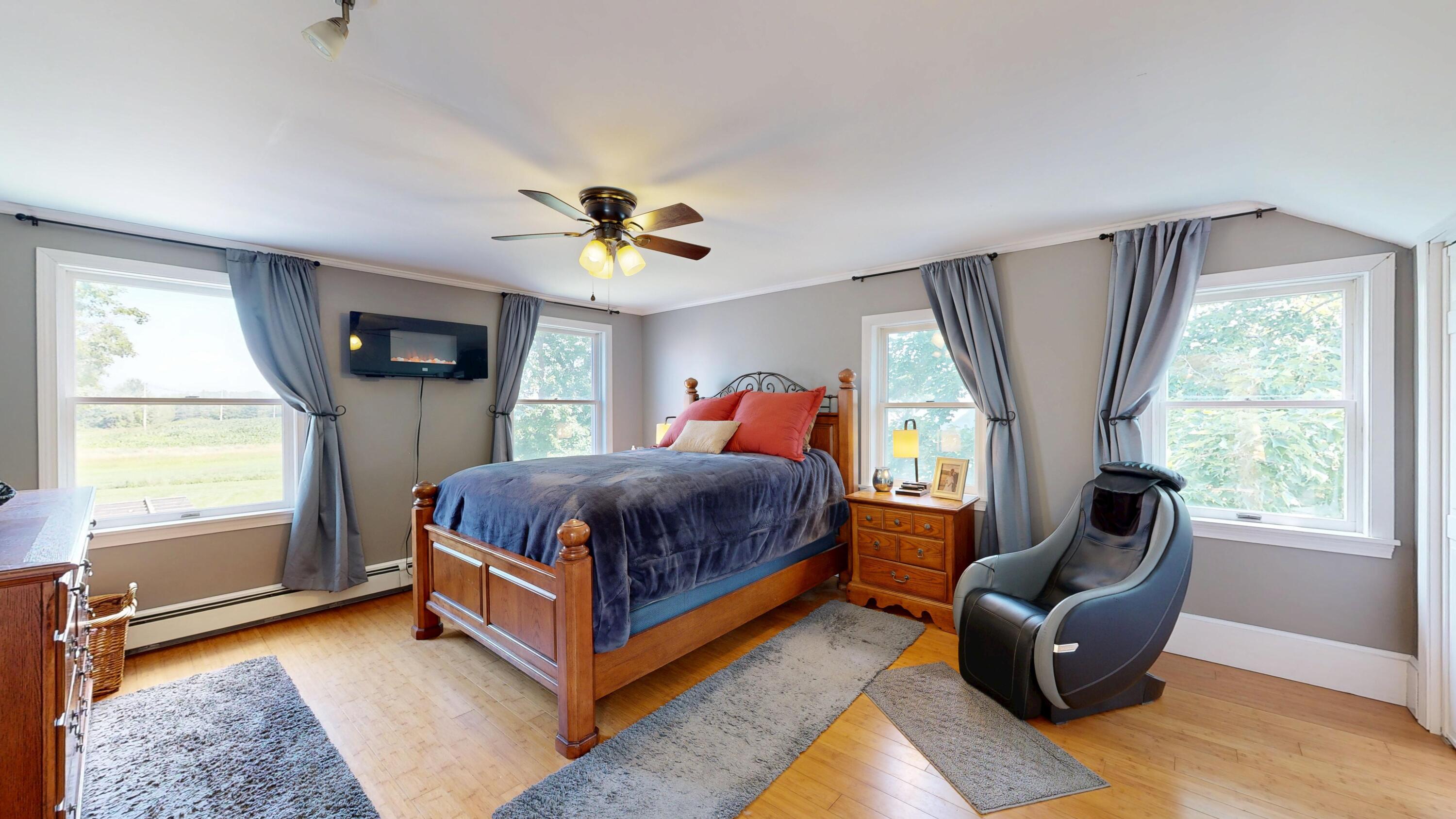 1011 North River Road Auburn ME 04210