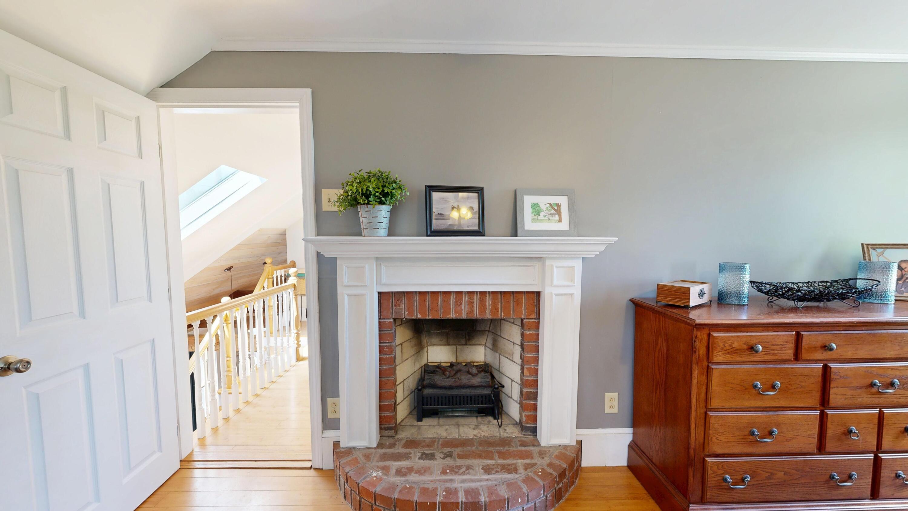 1011 North River Road Auburn ME 04210