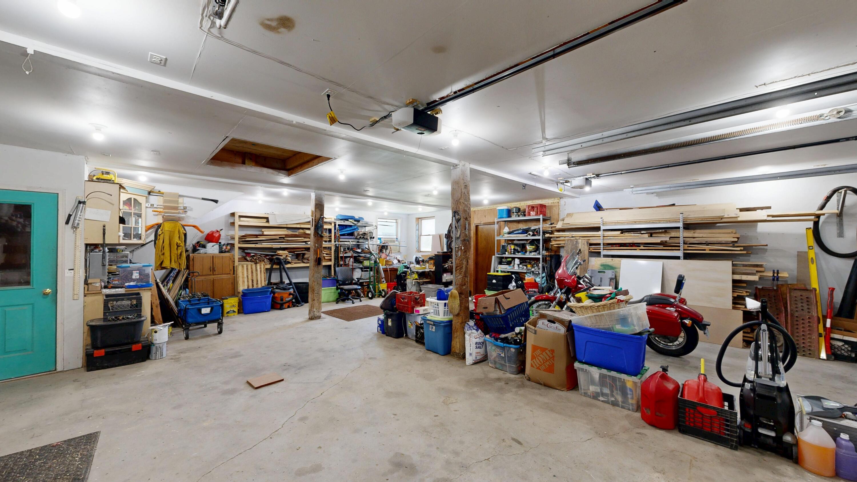 1011 North River Road Auburn ME 04210