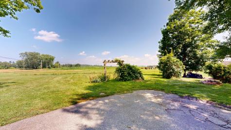 1011 North River Road Auburn ME 04210