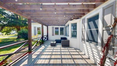 1011 North River Road Auburn ME 04210