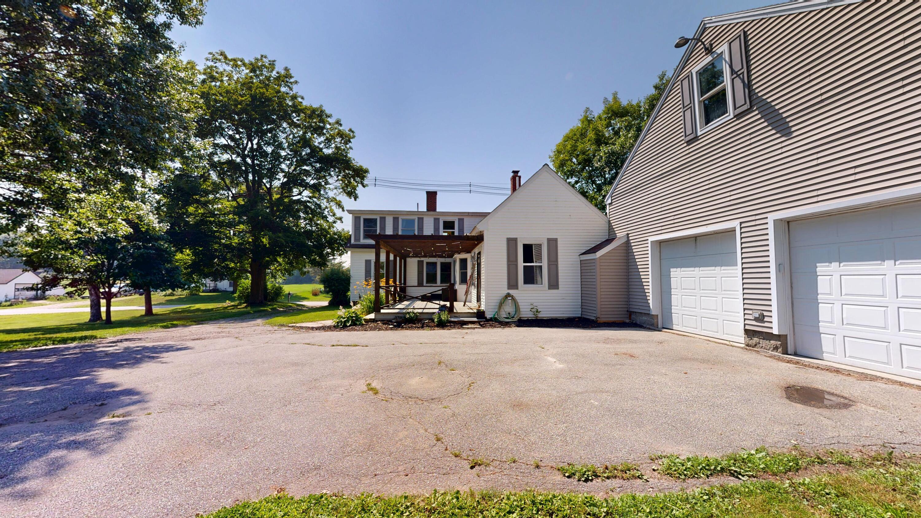 1011 North River Road Auburn ME 04210