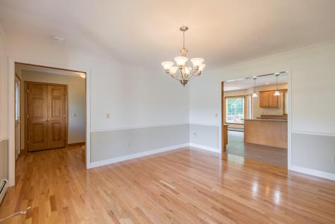 1 Julias Way Brunswick ME 04011