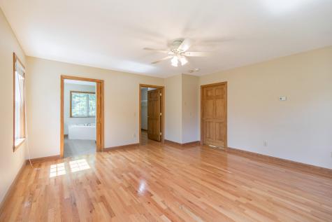 1 Julias Way Brunswick ME 04011