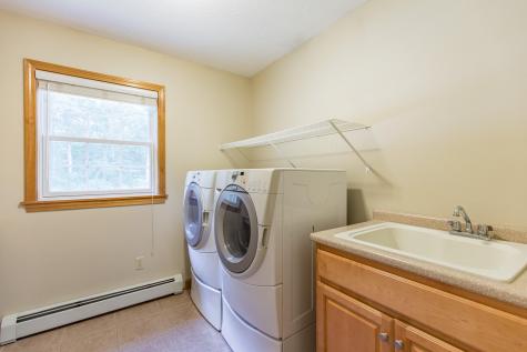 1 Julias Way Brunswick ME 04011