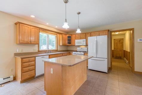1 Julias Way Brunswick ME 04011