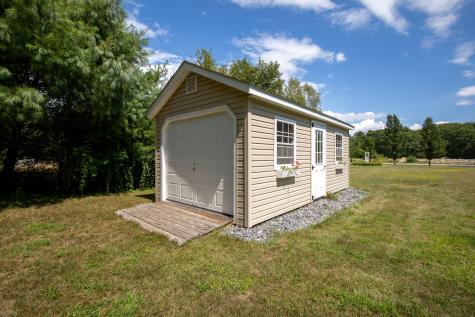 1 Julias Way Brunswick ME 04011