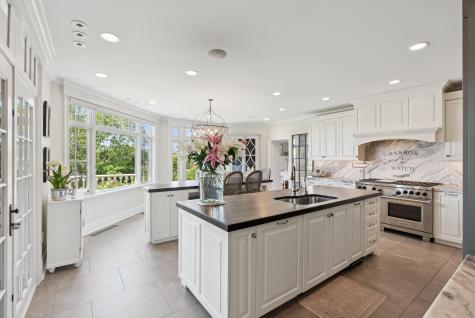 60 Ocean Avenue Kennebunkport ME 04046