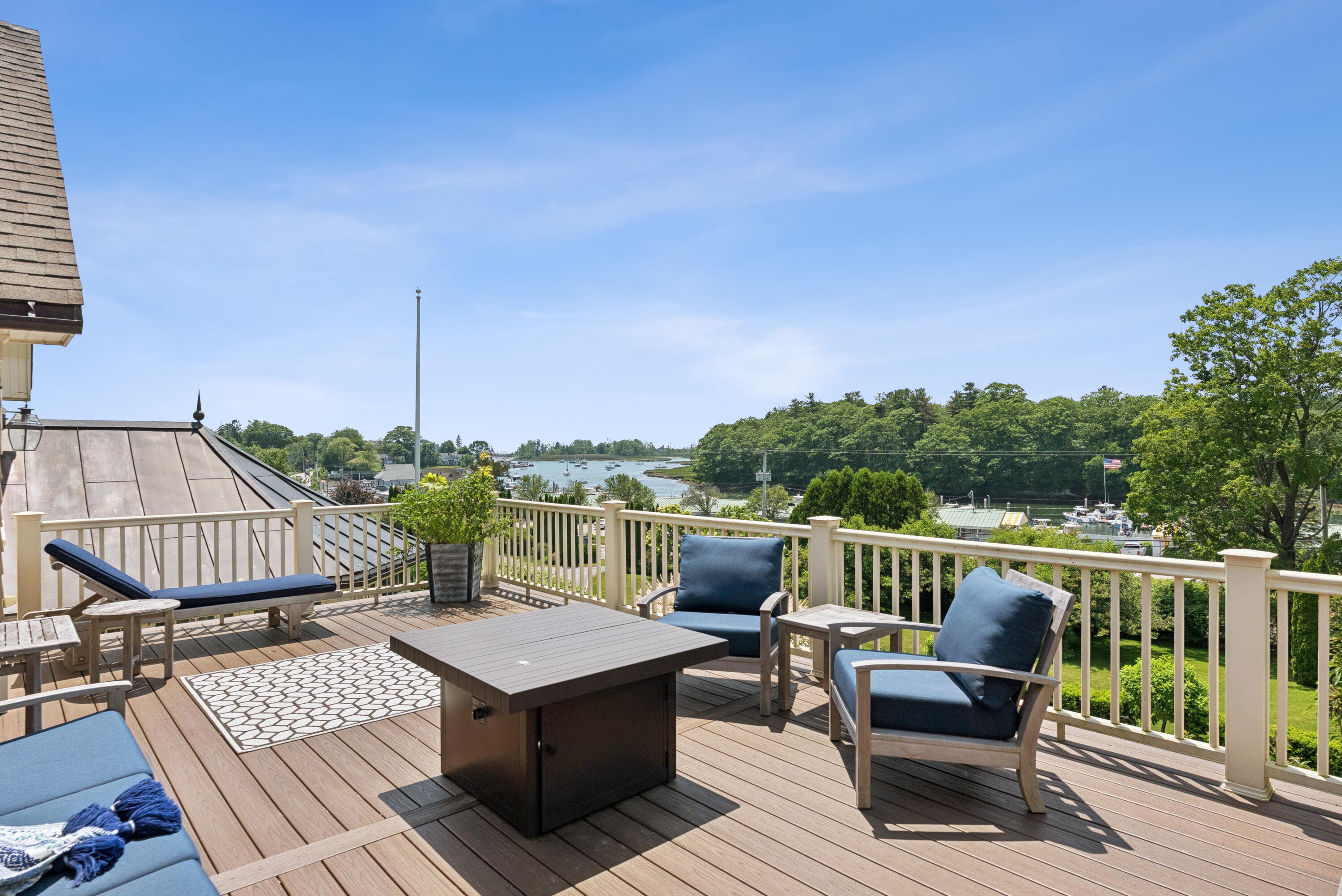60 Ocean Avenue Kennebunkport ME 04046
