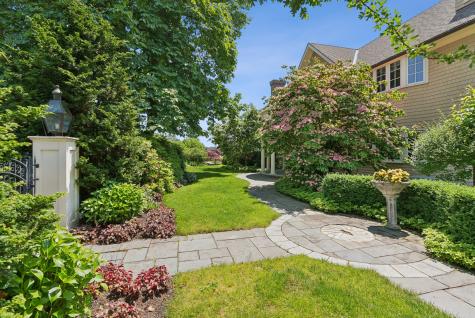 60 Ocean Avenue Kennebunkport ME 04046