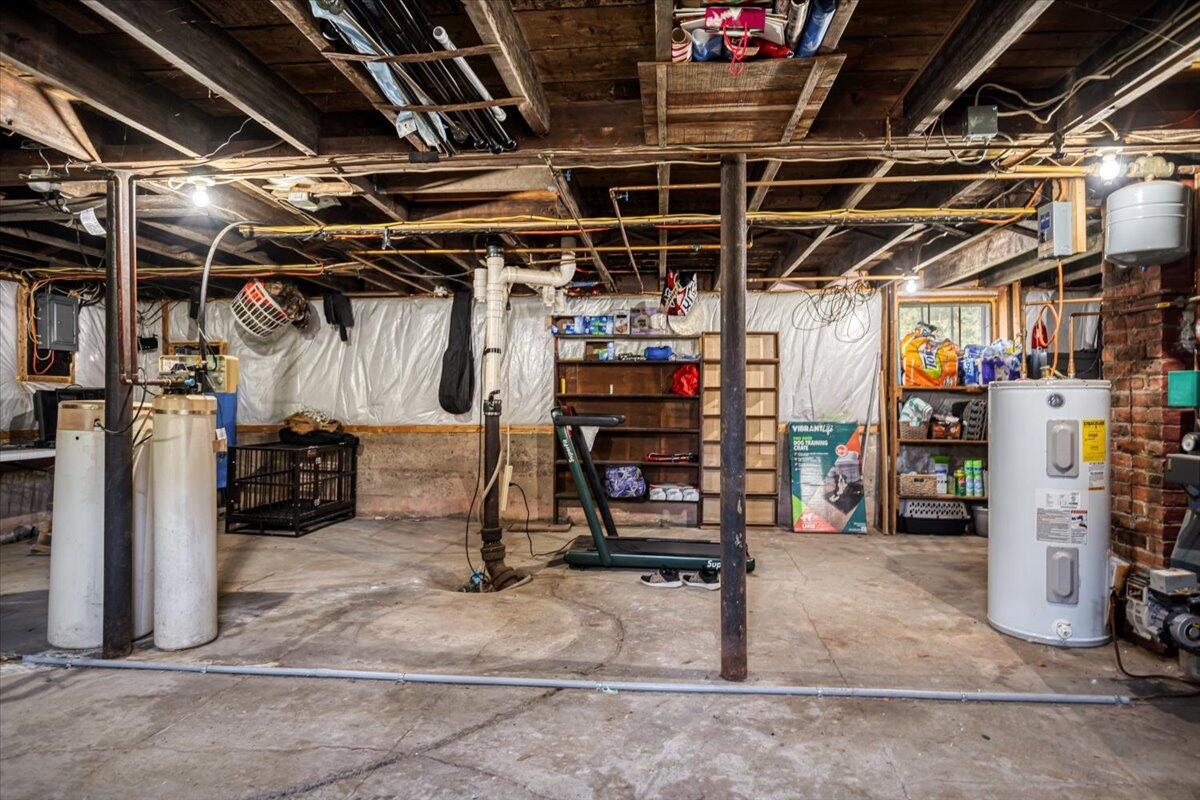 758 Skowhegan Road Fairfield ME 04937