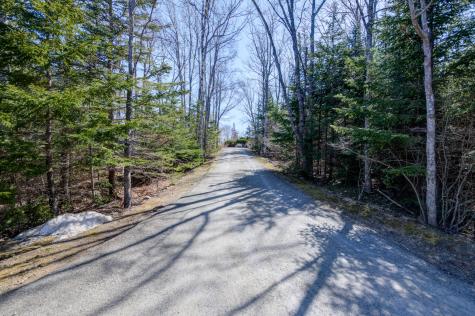 95 Pumpkin Cove Road Bristol ME 04554
