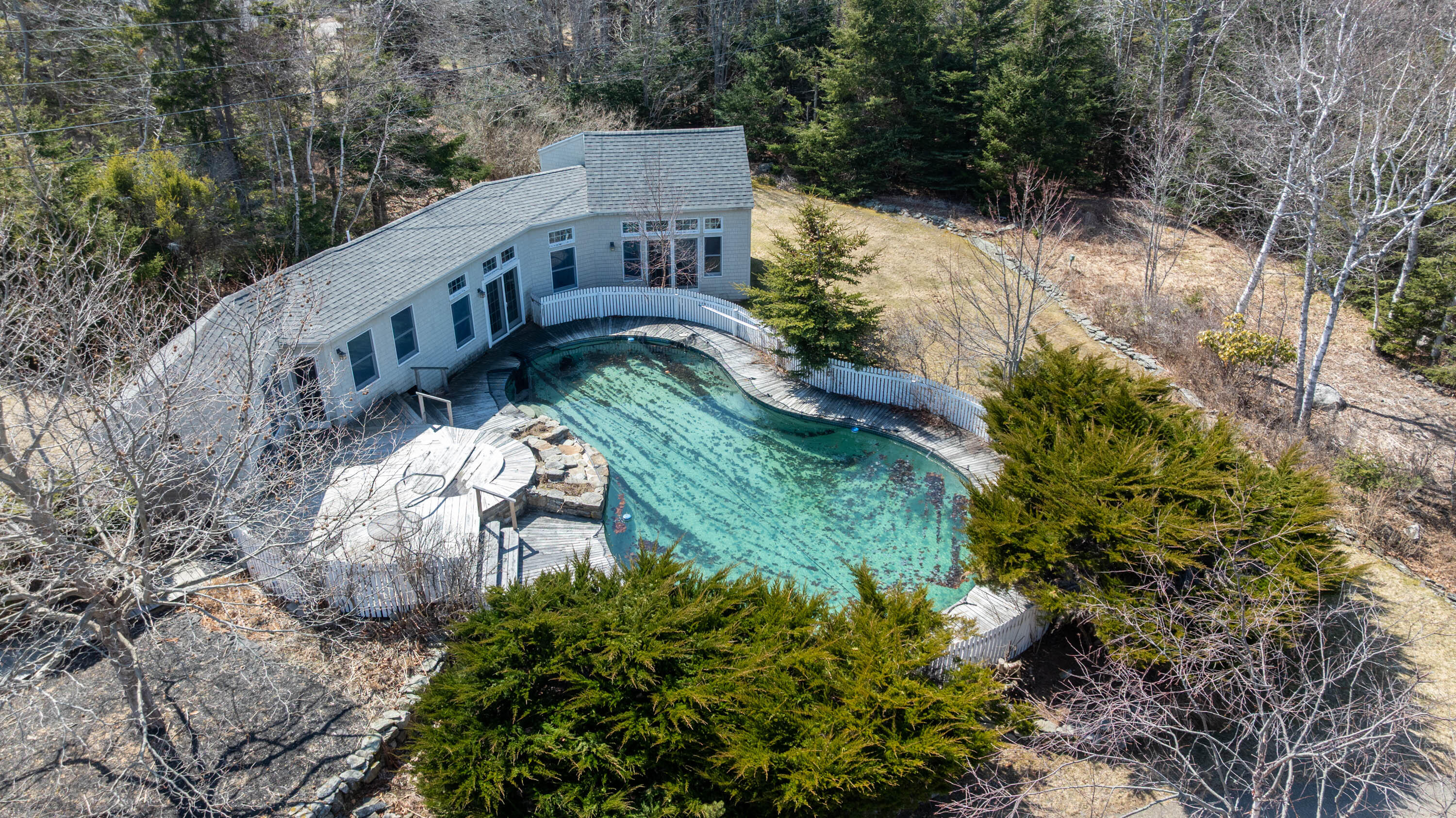 95 Pumpkin Cove Road Bristol ME 04554