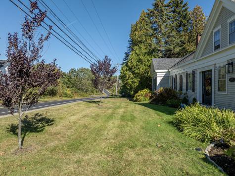 2813 Atlantic Highway Lincolnville ME 04849