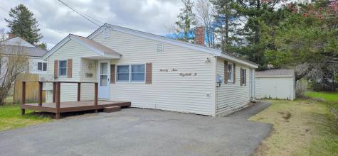 29 Elizabeth Street Presque Isle ME 04769