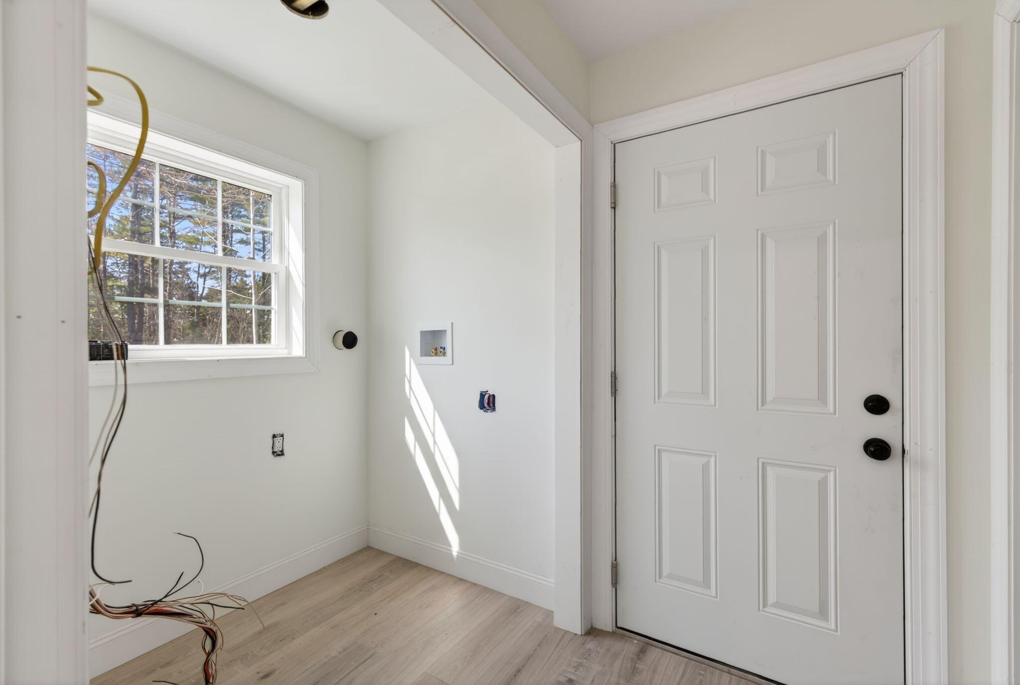 33 Pinecrest Lane Pittston ME 04345