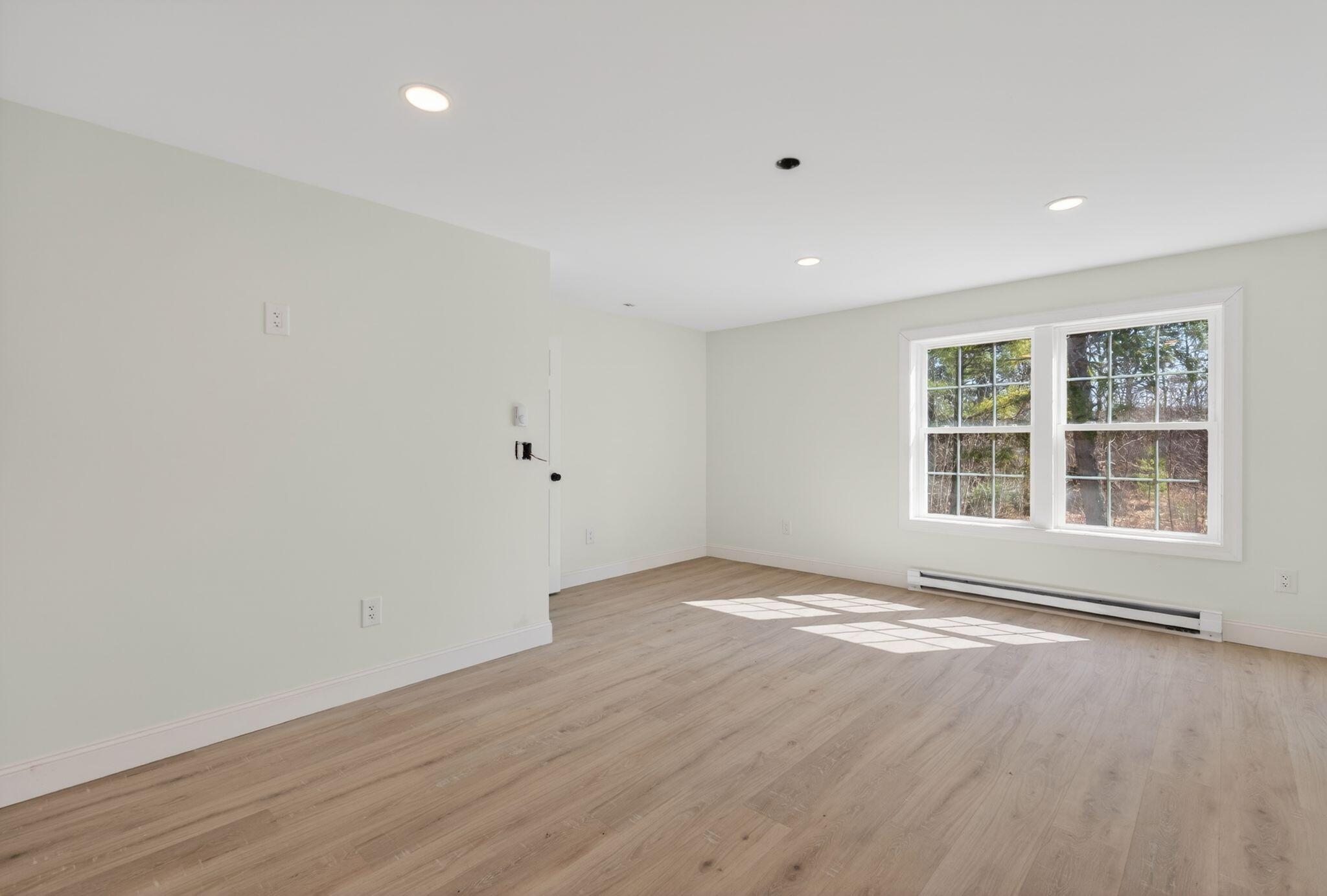 33 Pinecrest Lane Pittston ME 04345