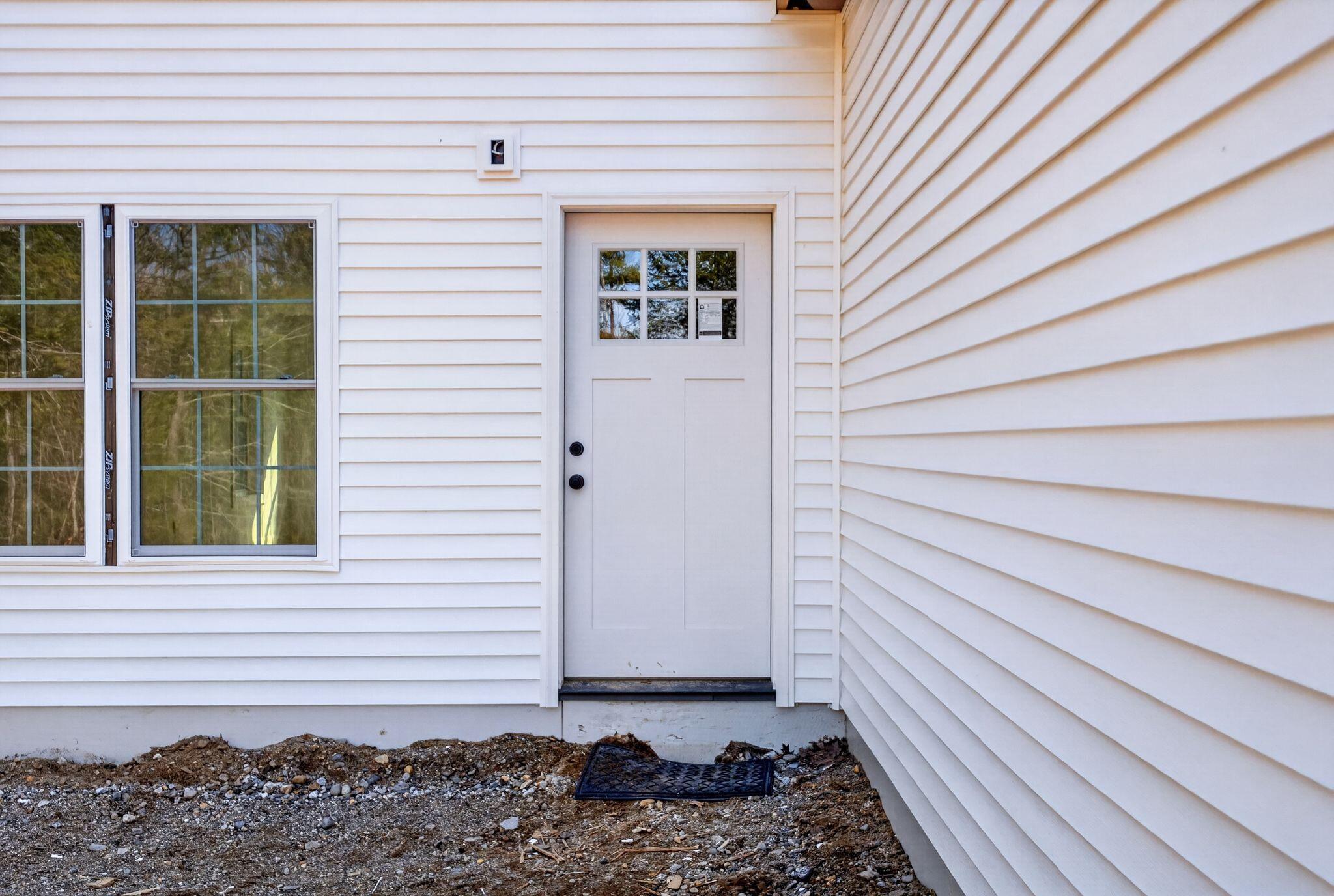 33 Pinecrest Lane Pittston ME 04345