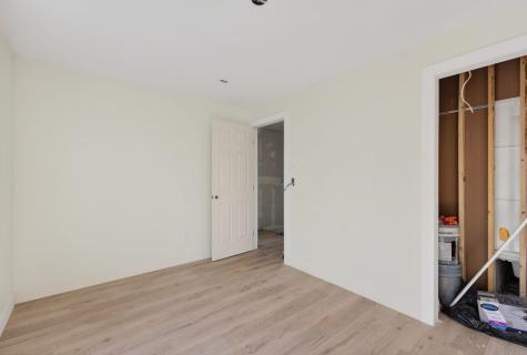 33 Pinecrest Lane Pittston ME 04345