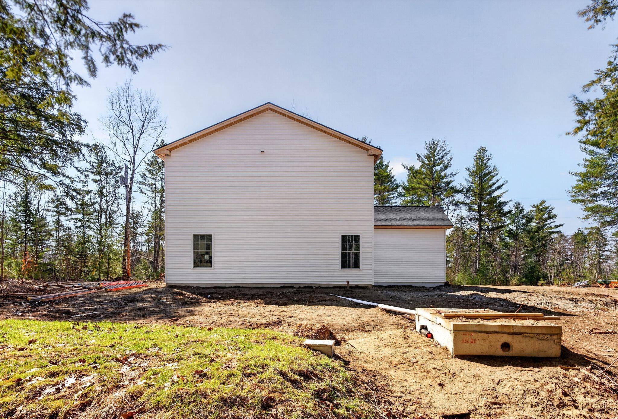33 Pinecrest Lane Pittston ME 04345