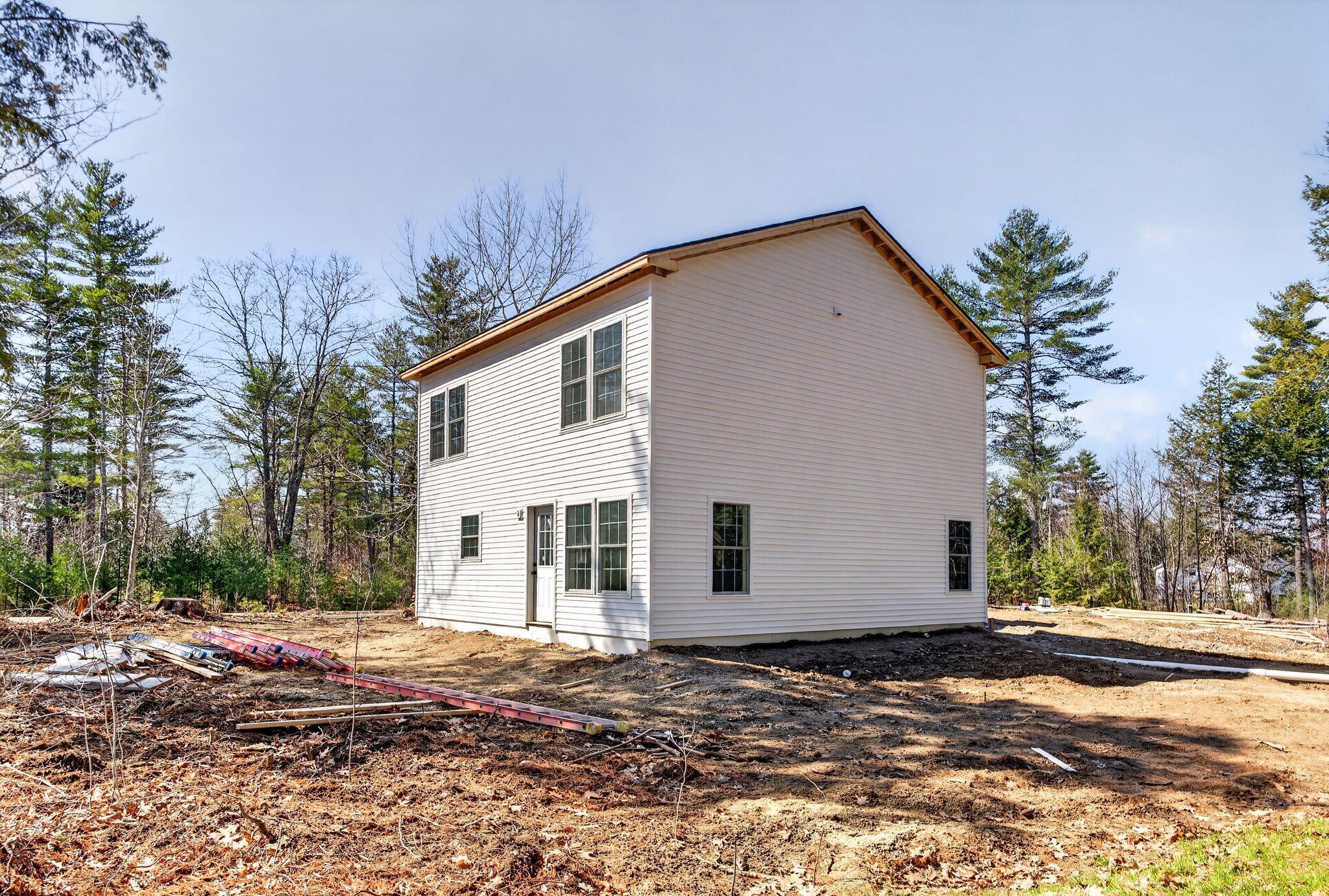 33 Pinecrest Lane Pittston ME 04345