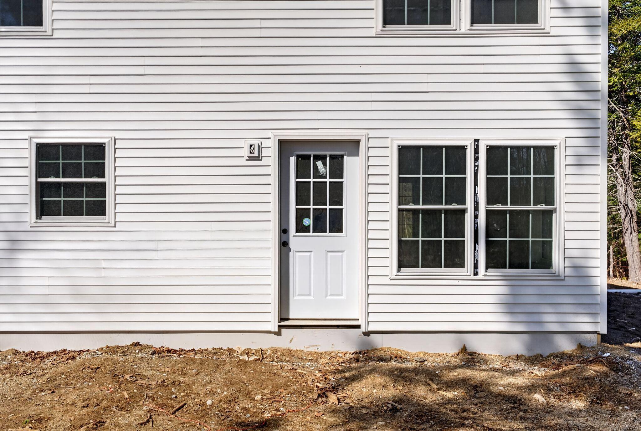 33 Pinecrest Lane Pittston ME 04345