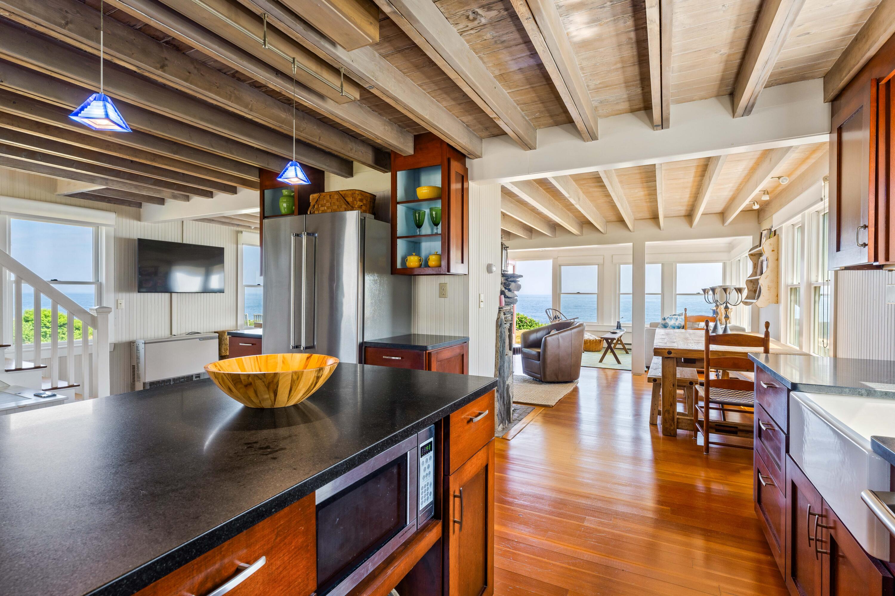 7 Dyer Lane Cape Elizabeth ME 04107