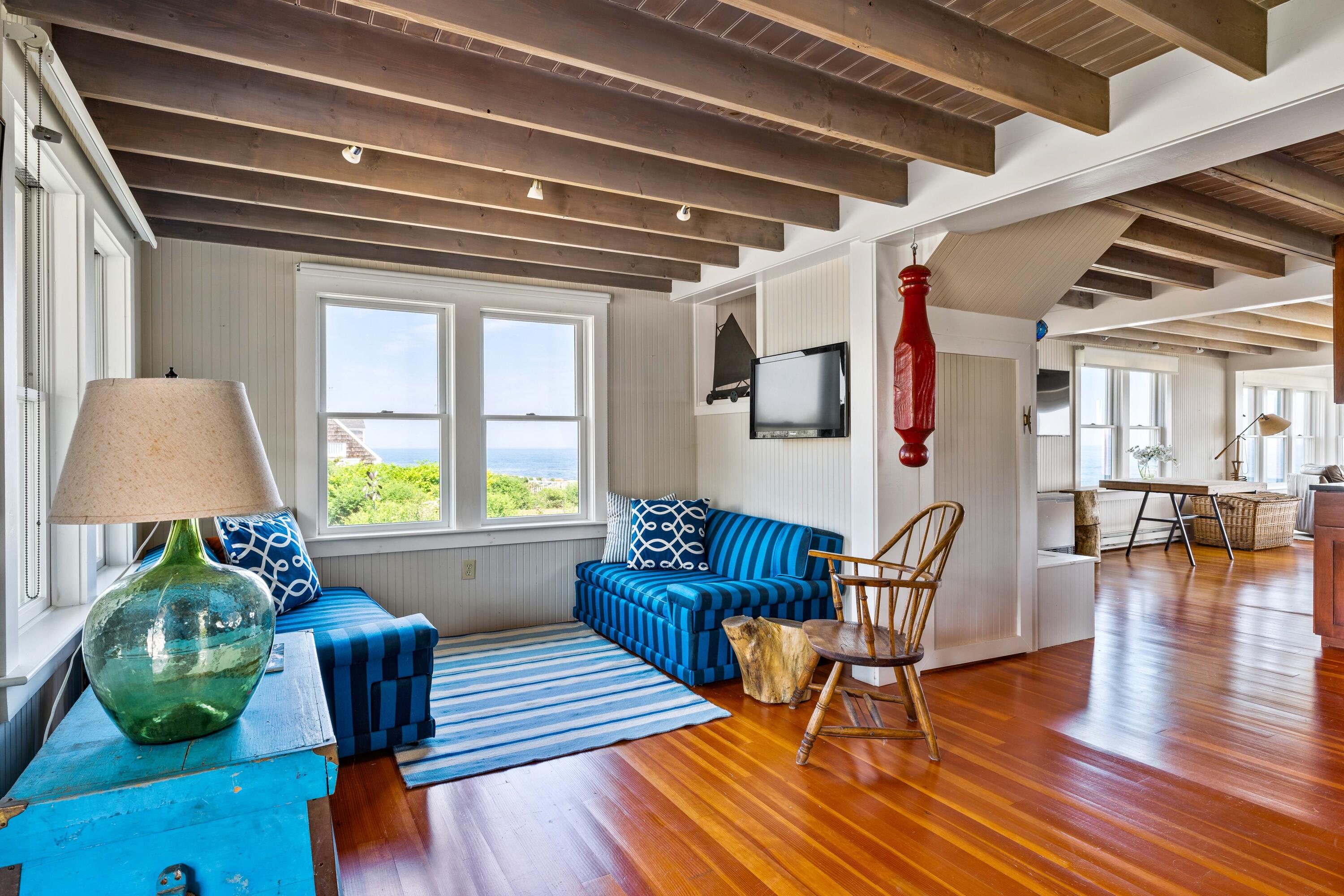 7 Dyer Lane Cape Elizabeth ME 04107