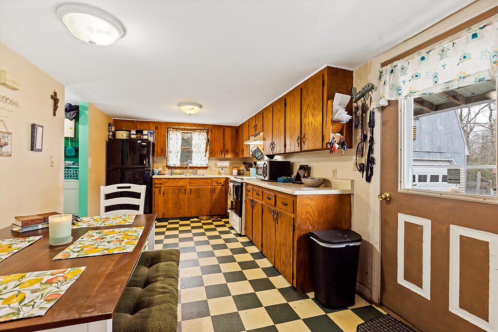 154 Togus Road Chelsea ME 04330