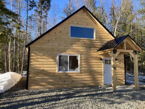 8 Jaquith Pond Road Brownville ME 04414