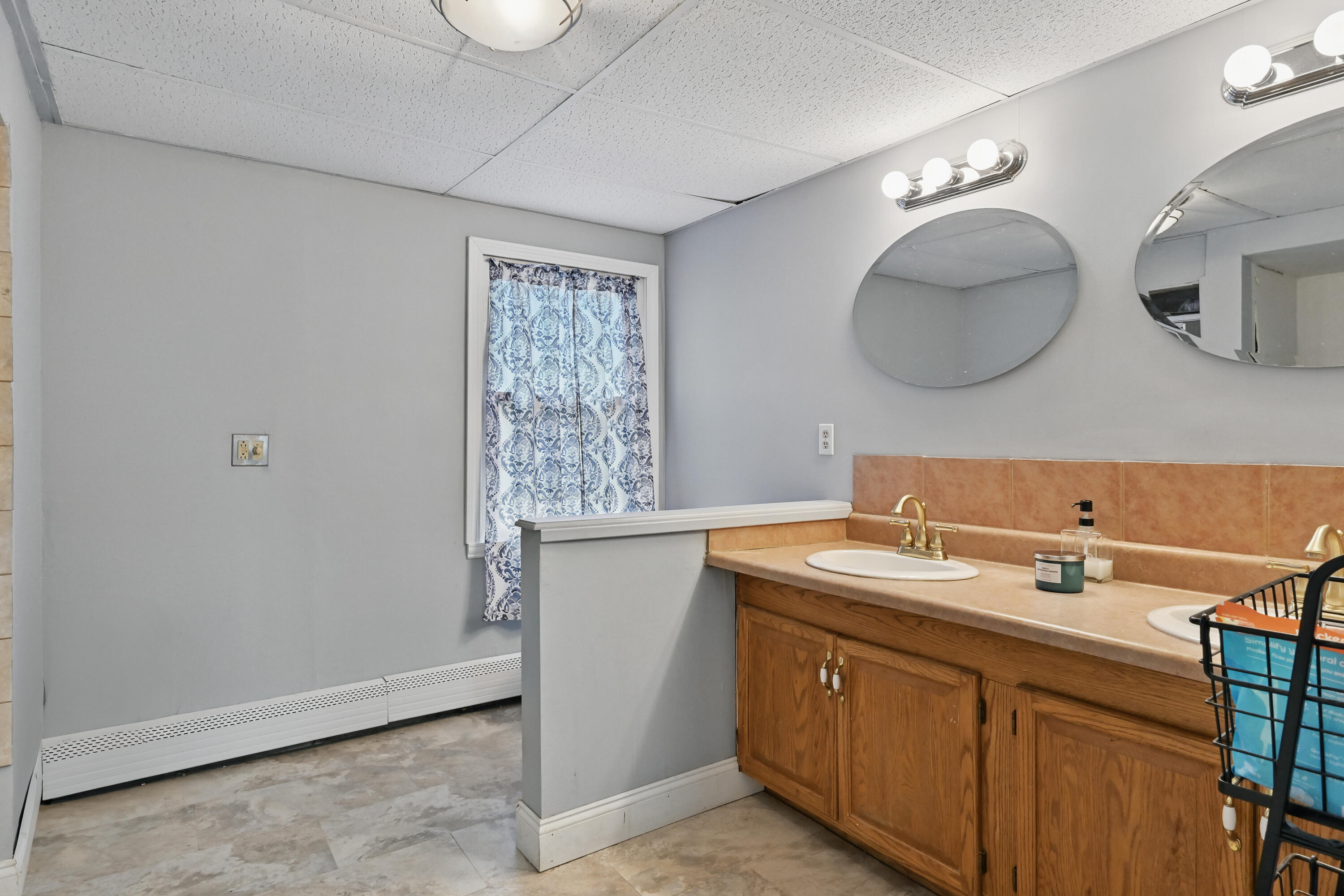 17 Butters Hill Terrace Winthrop ME 04364