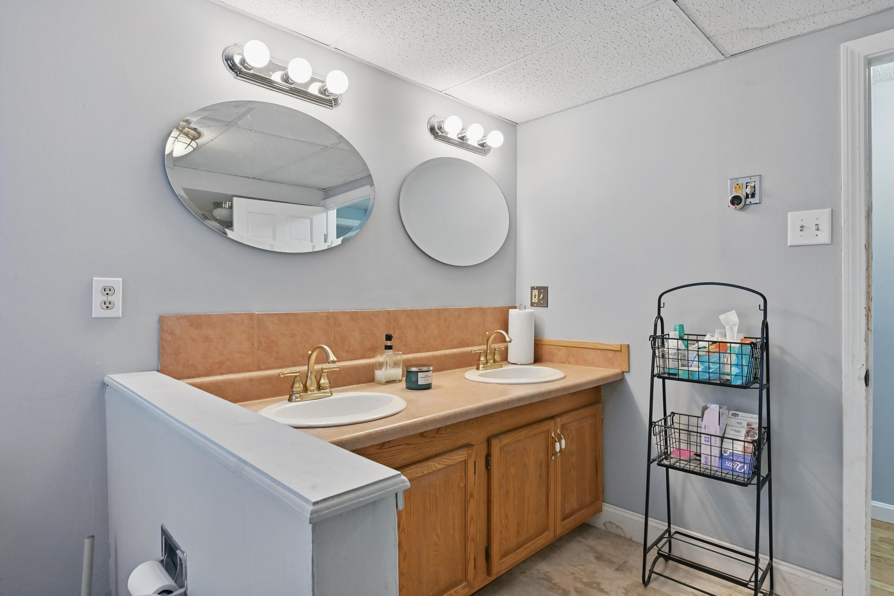 17 Butters Hill Terrace Winthrop ME 04364