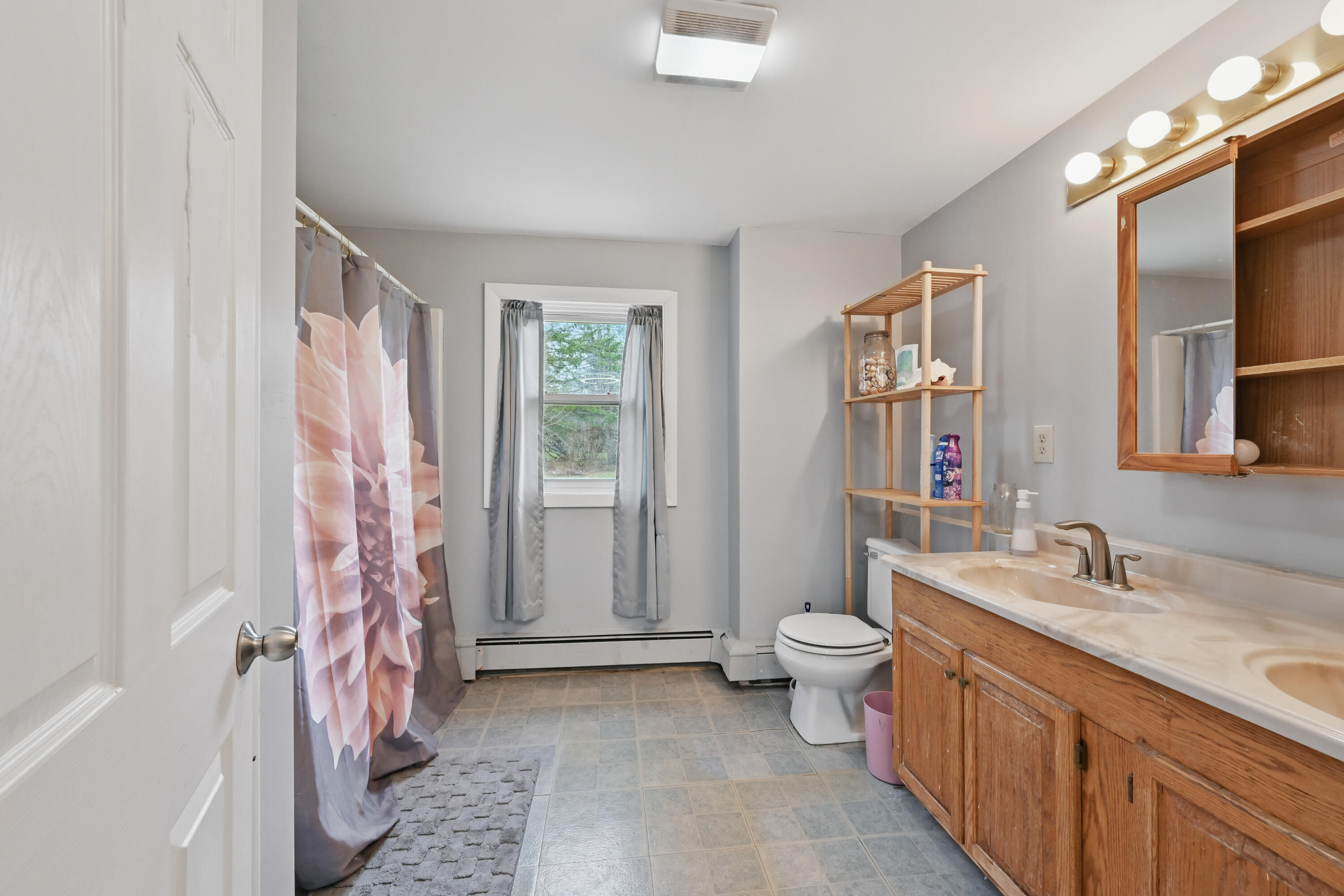 17 Butters Hill Terrace Winthrop ME 04364