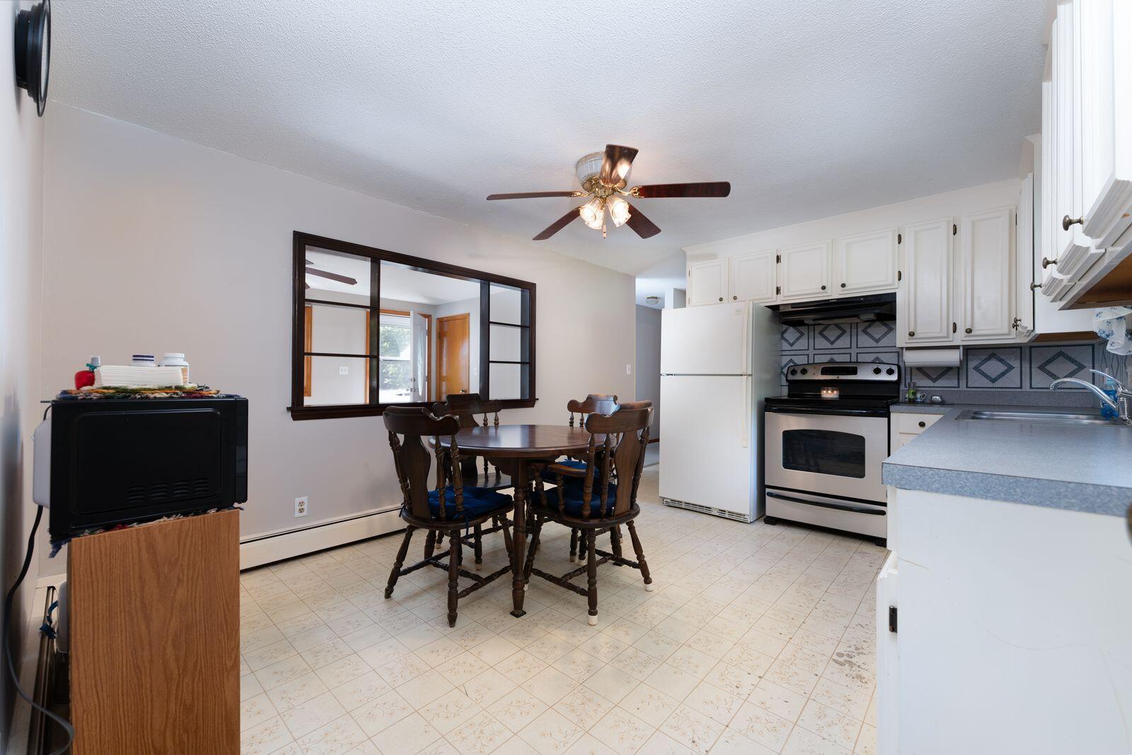 31 Sequoia Drive Freeport ME 04032