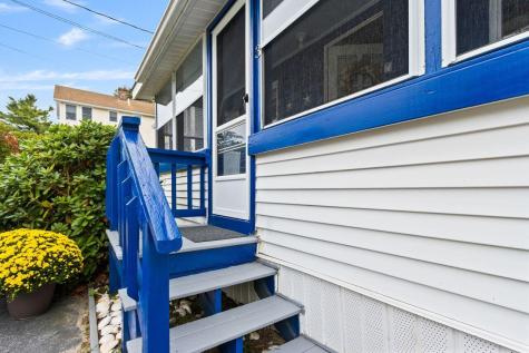 3 Island View Avenue Saco ME 04072