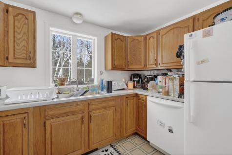 614 King Street Oxford ME 04270