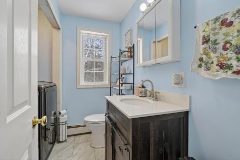 614 King Street Oxford ME 04270