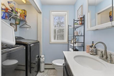 614 King Street Oxford ME 04270