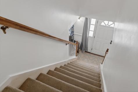 614 King Street Oxford ME 04270