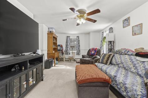 614 King Street Oxford ME 04270