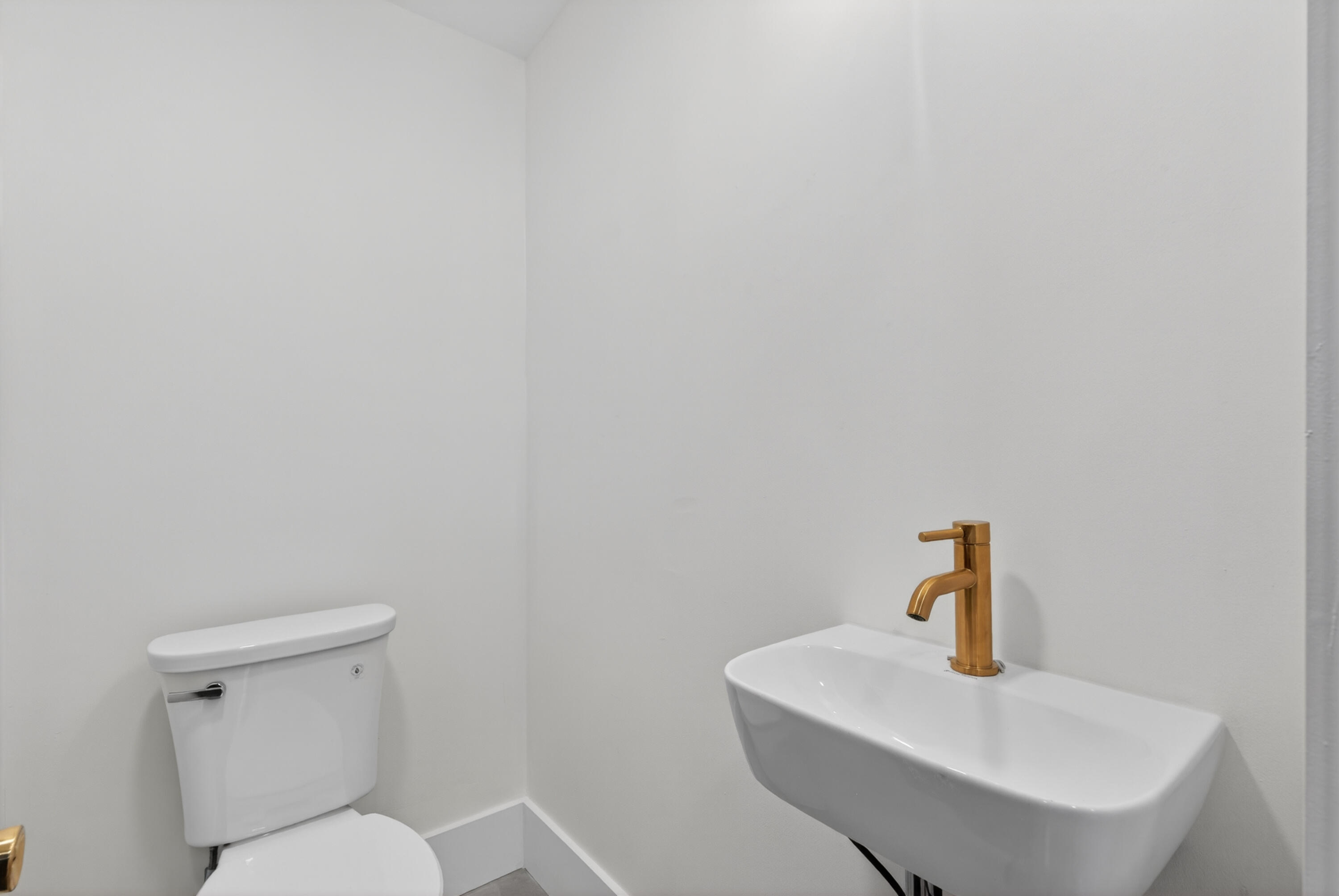12 Emerson Street Sanford ME 04073
