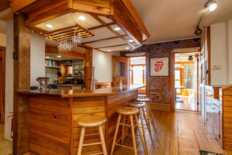 13 Friendship Road Waldoboro ME 04572