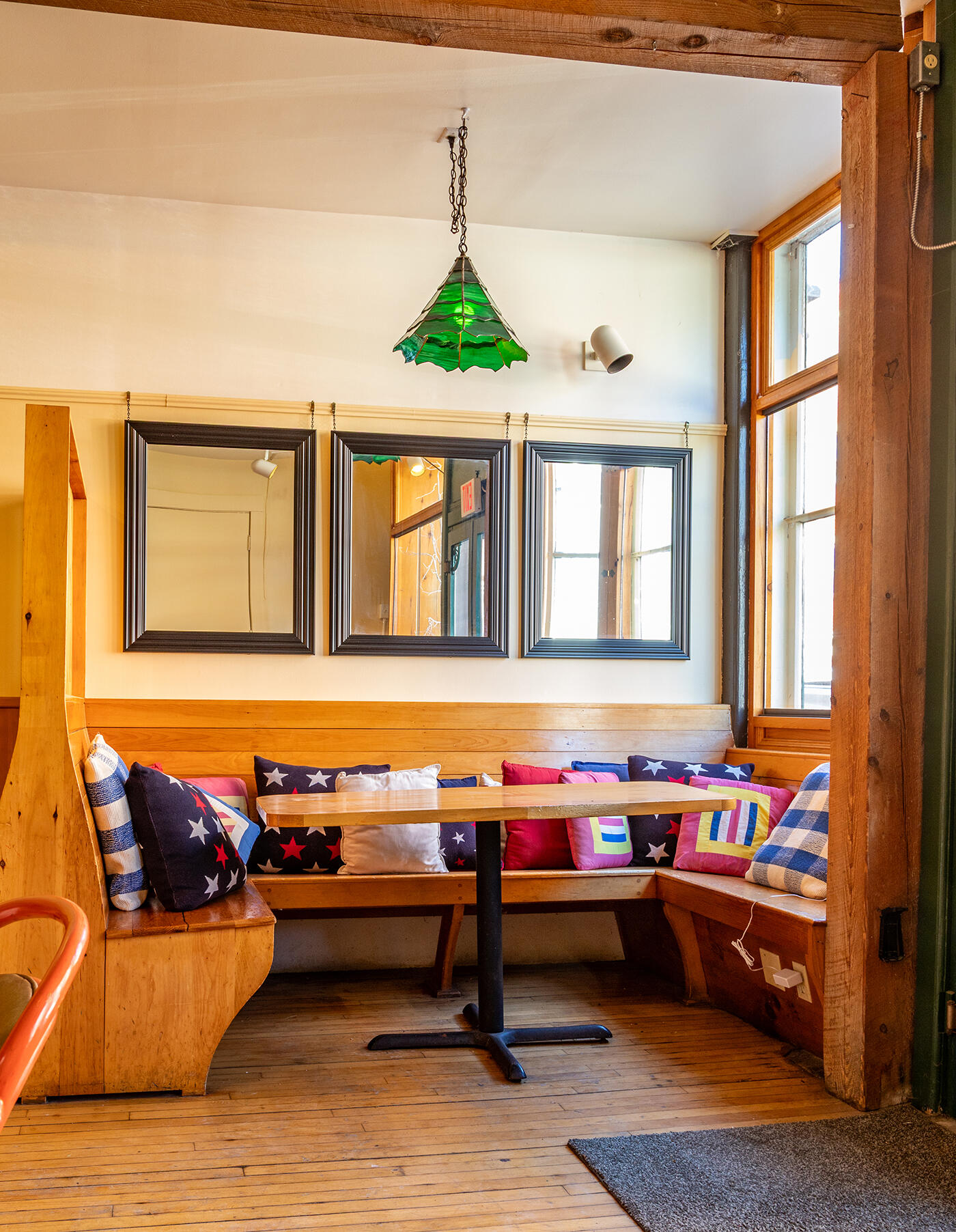 13 Friendship Road Waldoboro ME 04572