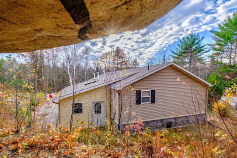 304 Dunn Road Norway ME 04268